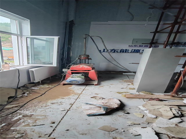 宜城地基基础下沉墙体裂缝加固注浆顶升施工